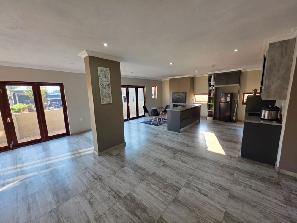 Security estate home for sale in Xanadu - 1HR1707956