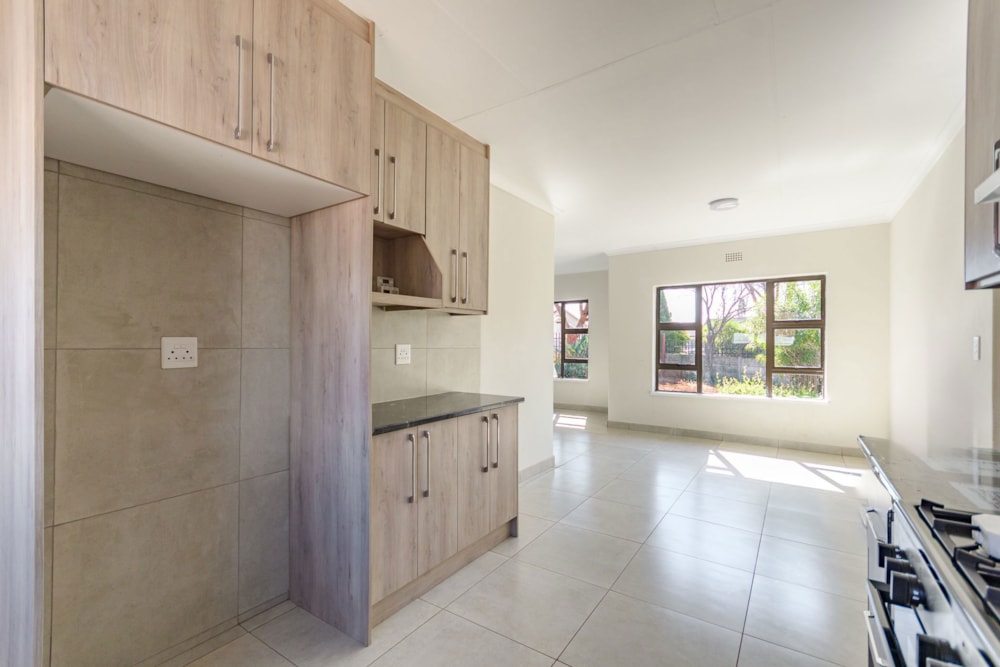 House for sale in Birch Acres - KTP1707489 House for sale in Birch Acres - KTP1707489