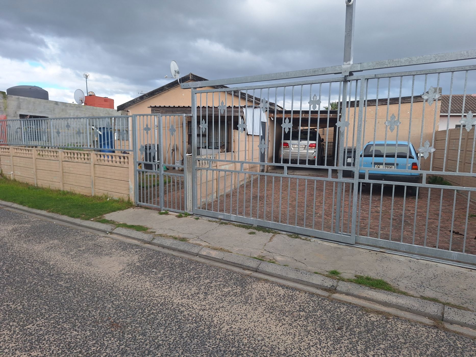 House sold in Beverly Park - 1KV1707799