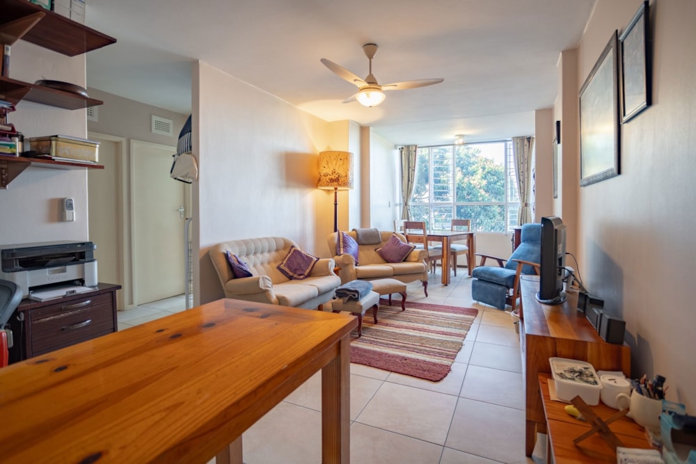 Apartment sold in Glenwood, Durban - 1DA1708128 Apartment sold in Glenwood, Durban - 1DA1708128