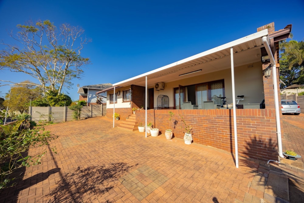 House for sale in Glenmore - 1DA1706976 House for sale in Glenmore - 1DA1706976