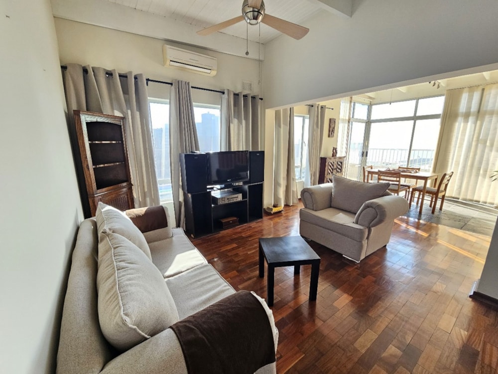 Penthouse apartment for sale in North Beach Durban - 1DA1706966 Penthouse apartment for sale in North Beach Durban - 1DA1706966