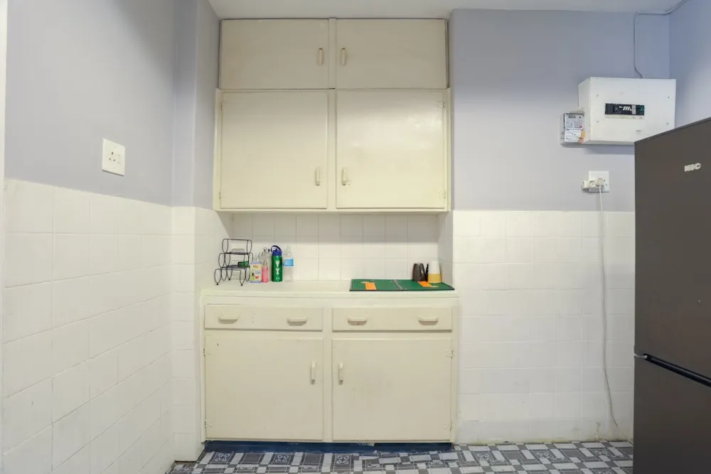 Studio apartment for sale in South Beach Durban - 1DA1708120 Studio apartment for sale in South Beach Durban - 1DA1708120