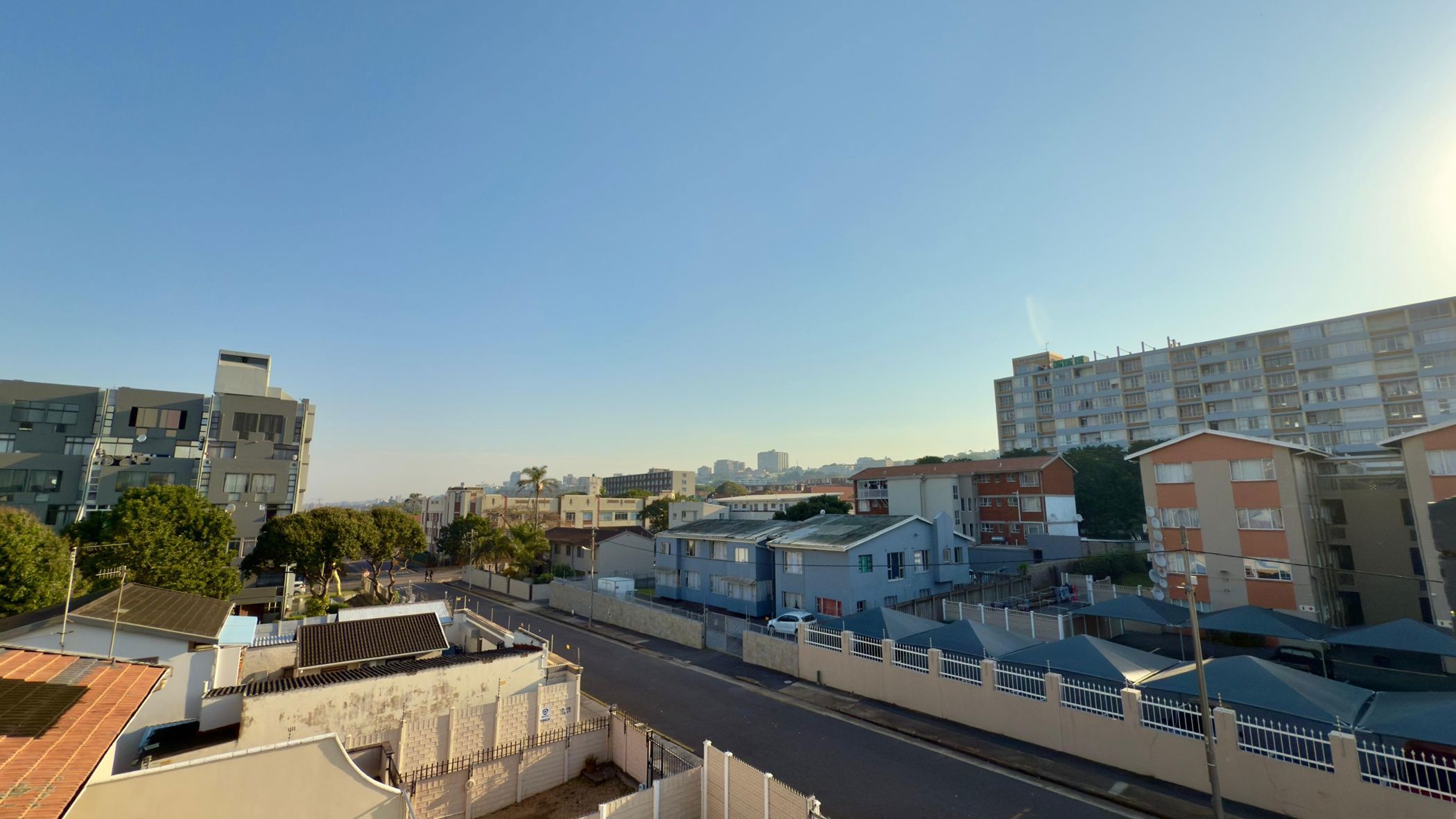 Bachelor apartment for sale in Essenwood - 1DA1708601