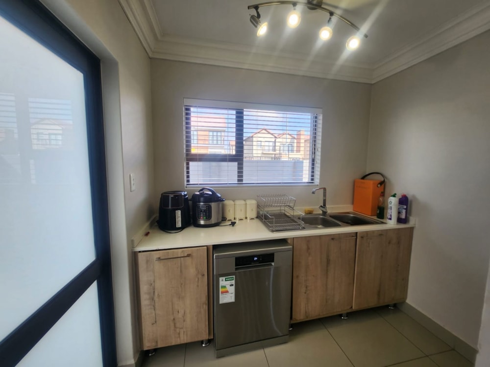 Townhouse for sale in Wild Olive Estate - 1BX1708815