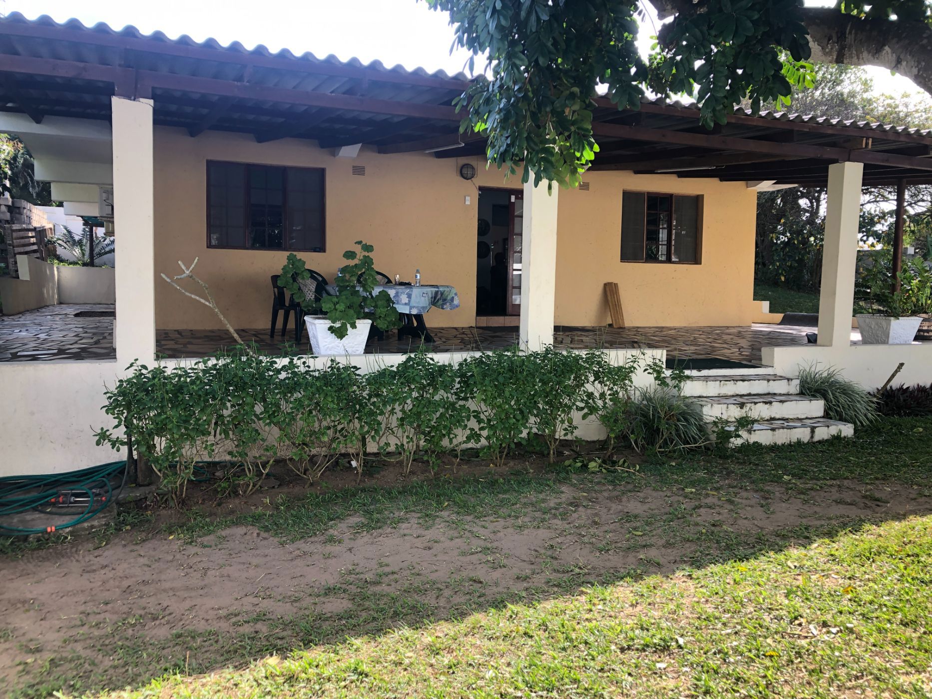 Beachfront villa for sale in Ponta de Ouro, Mozambique - 3MQ1546933