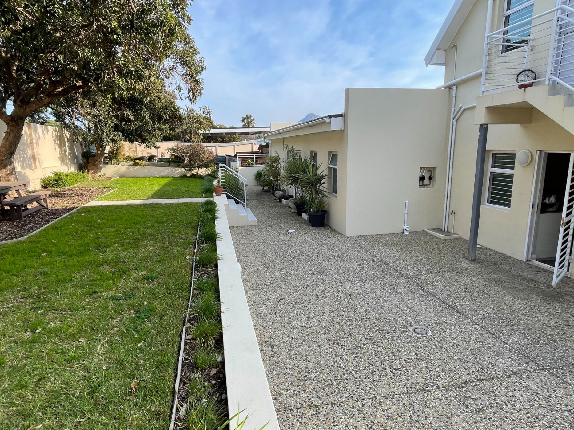 Apartment let in Fish Hoek - FHL1692996