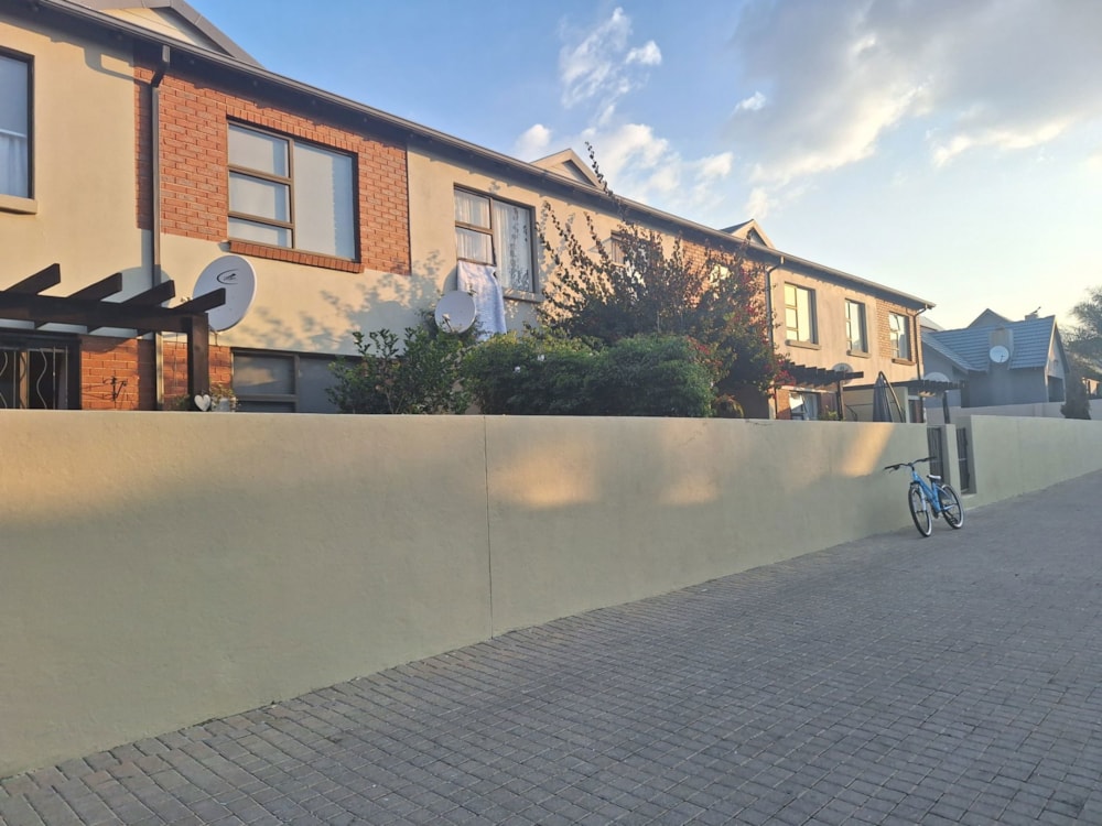 Apartment for sale in Candlewoods Country Estate - CN1708459 Apartment for sale in Candlewoods Country Estate - CN1708459