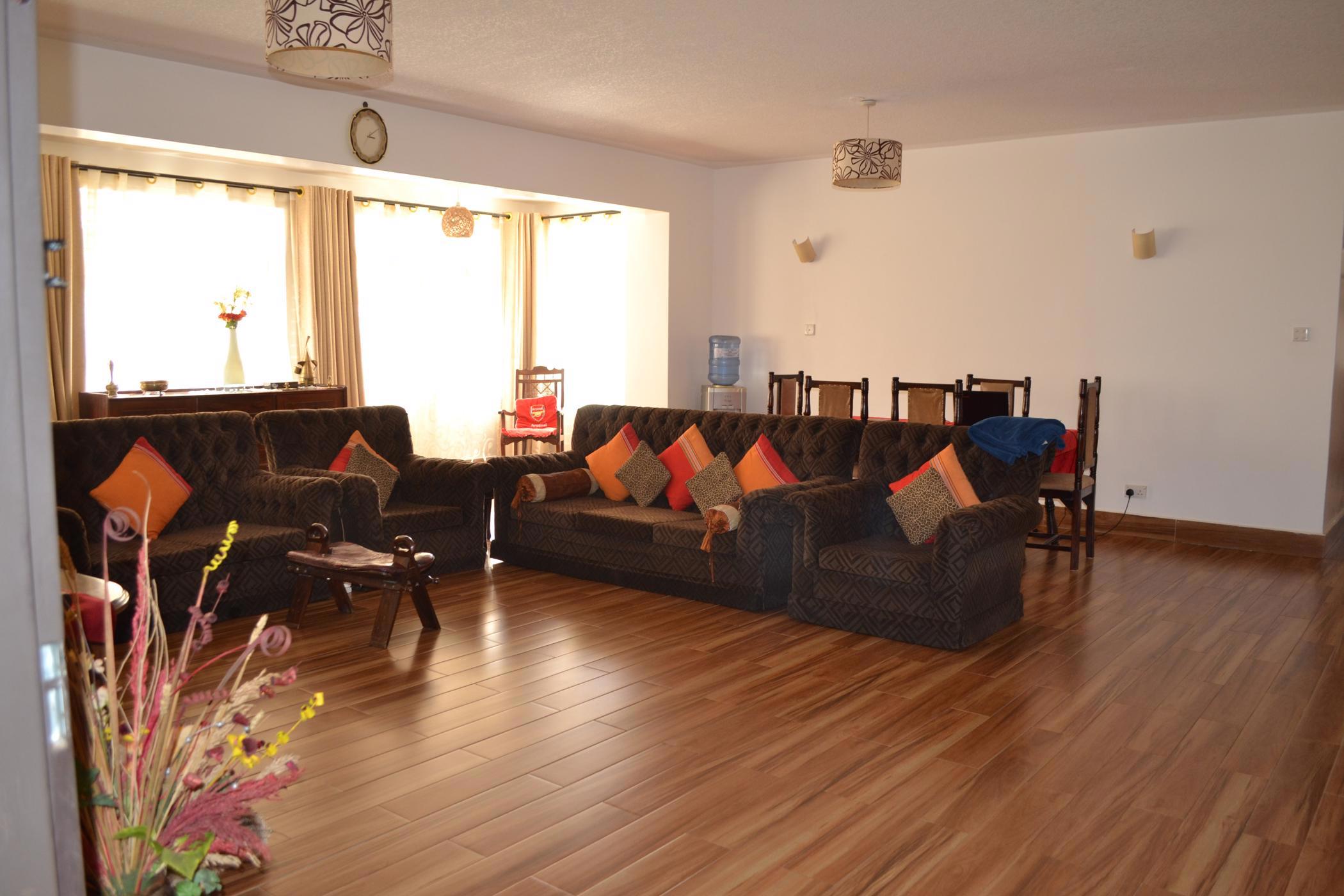Apartment sold in Brookside Drive , Kenya - 3KE1706560