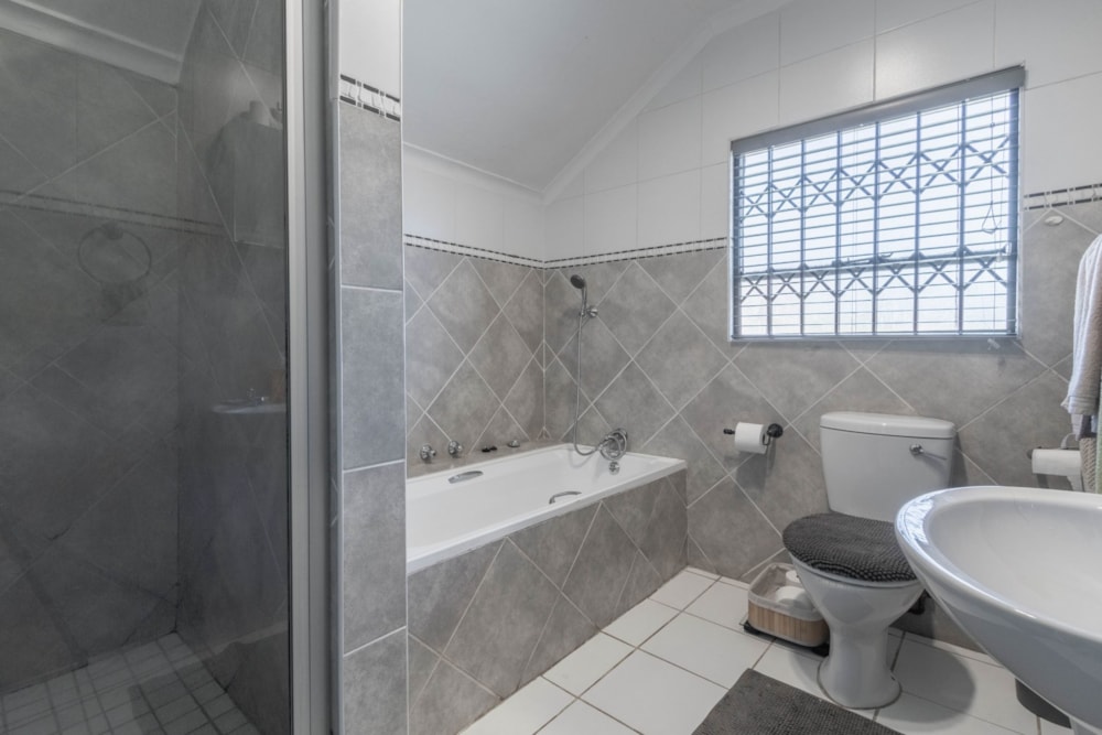 House for sale in Glen Marais - KTP1707365