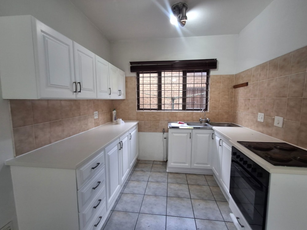 Townhouse let in Meer en See - 1RY1706436 Townhouse let in Meer en See - 1RY1706436