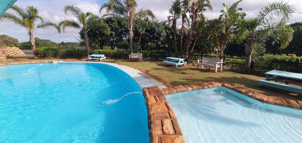 Bachelor apartment for sale in Port Edward - 1PD1708611