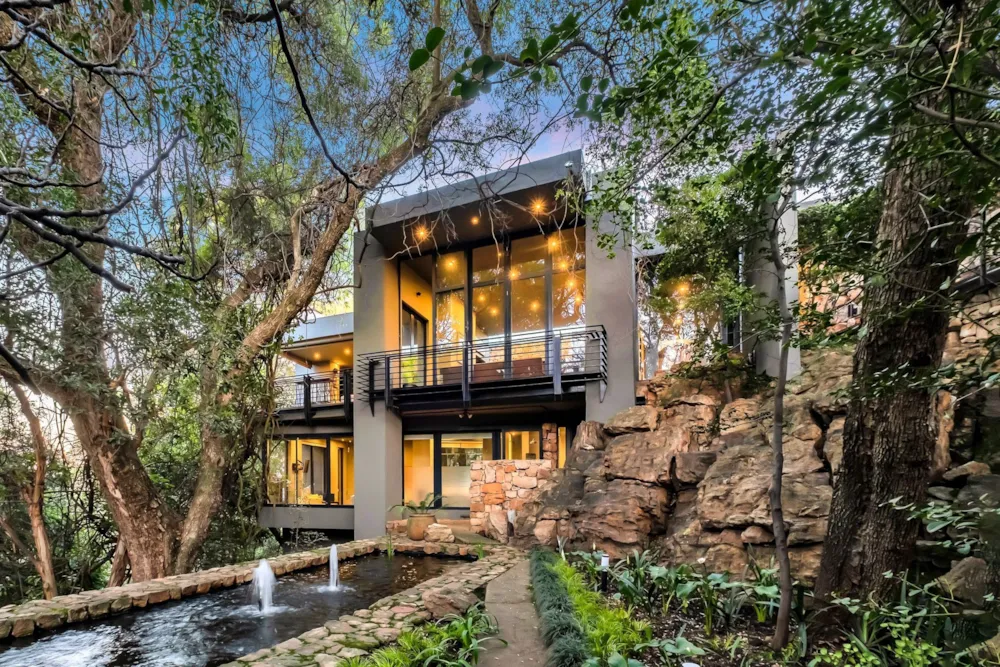 House for sale in Westcliff, Johannesburg - HP1703243 House for sale in Westcliff, Johannesburg - HP1703243