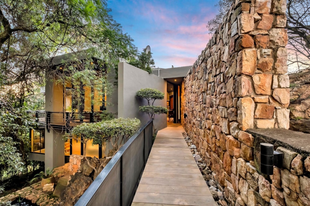 House for sale in Westcliff, Johannesburg - HP1703243