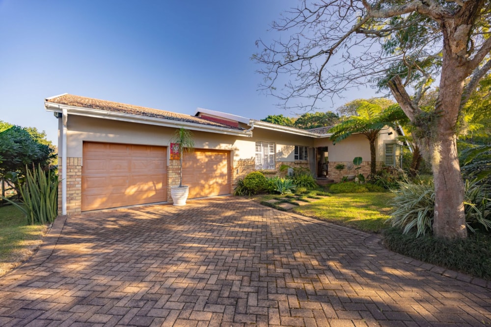 Townhouse for sale in Umtentweni - 1PSH1693585 Townhouse for sale in Umtentweni - 1PSH1693585