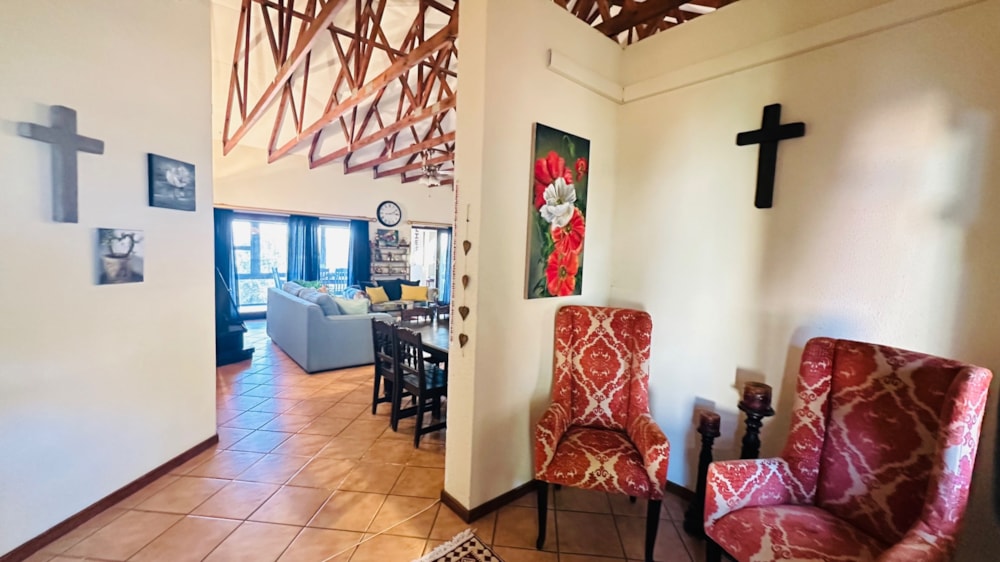 Security estate home for sale in Kosmos Ridge - 1HR1707139