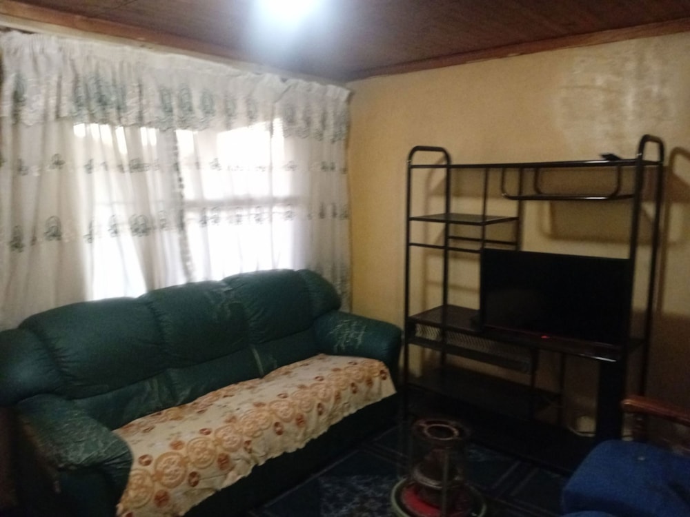 House sold in Rocklands, Kagisanong - 1BX1709230 House sold in Rocklands, Kagisanong - 1BX1709230