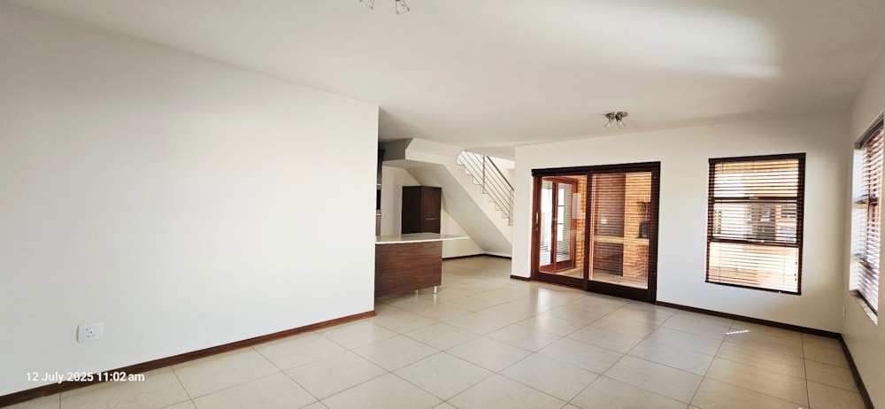 Townhouse for sale in Candlewoods Country Estate - CN1707235 Townhouse for sale in Candlewoods Country Estate - CN1707235