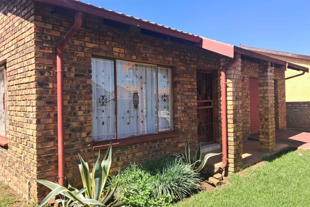 House for sale in Hlalamnandi - 1MD1706257