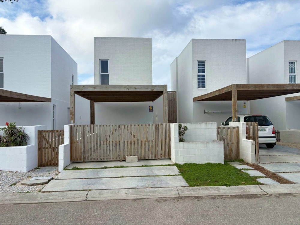 House for sale in Parsons Vlei - 1PLZ1706567 House for sale in Parsons Vlei - 1PLZ1706567