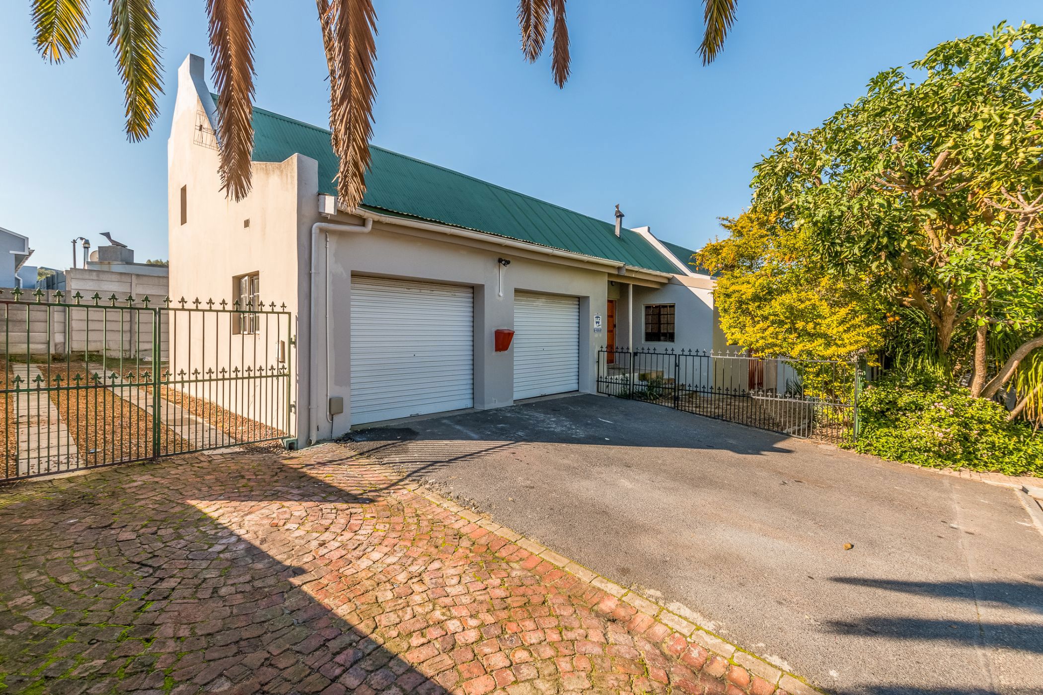 House to rent in Vredekloof - 1BC1720993