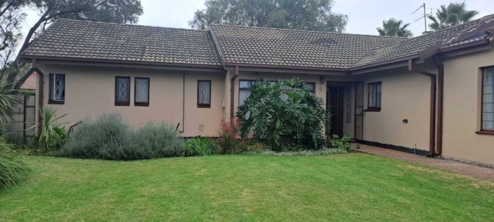 House for sale in Flora Gardens - 1VT1708674