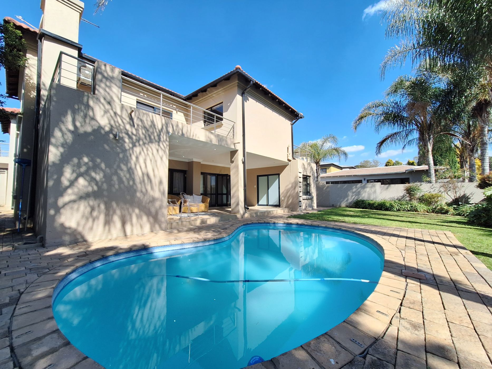 Security estate home for sale in Willow Acres - PT1736170