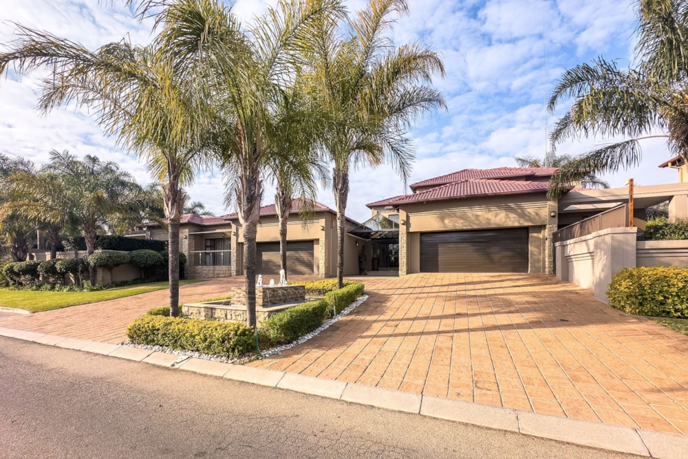 Golf estate house let in Eagle Canyon Golf Estate - RAL1659268 Golf estate house let in Eagle Canyon Golf Estate - RAL1659268