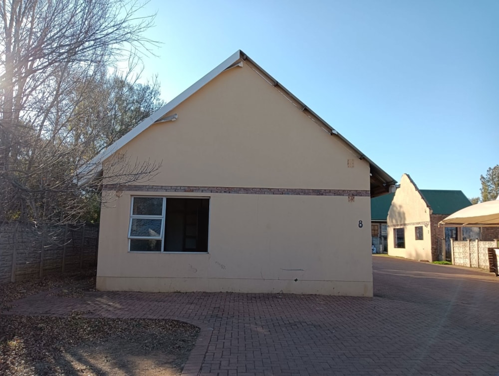 Townhouse for sale in Brandfort - 1BX1712516 Townhouse for sale in Brandfort - 1BX1712516