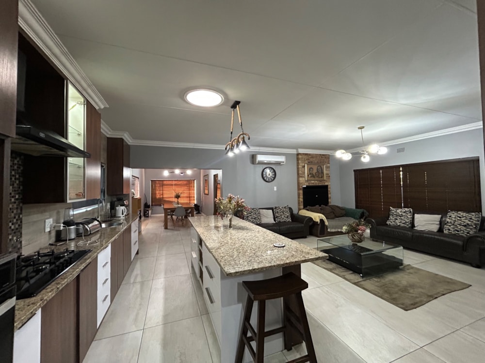 House for sale in Kestellhof - 1KJ1707036 House for sale in Kestellhof - 1KJ1707036