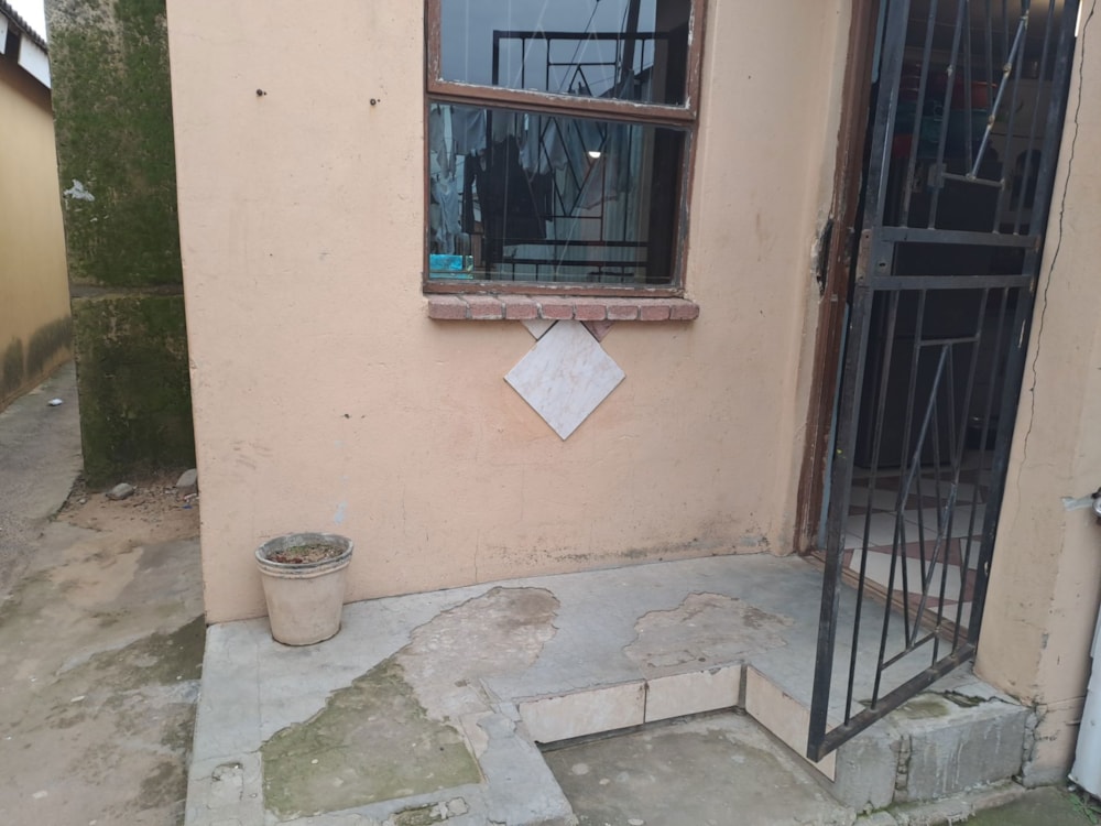 House sold in Bloekombos, Kraaifontein - 1KV1706862