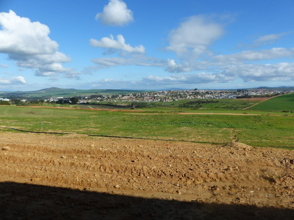 House to rent in Mount Royal Golf & Country Estate - 1SJ1714247 House to rent in Mount Royal Golf & Country Estate - 1SJ1714247