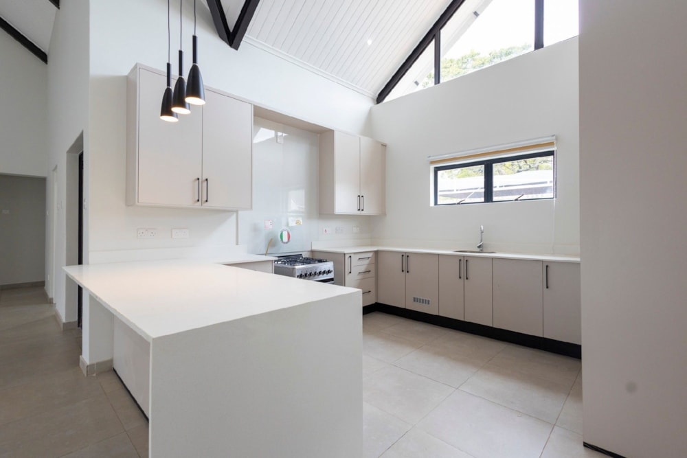 Townhouse sold in Harare North, Zimbabwe - 3ZB1683724 Townhouse sold in Harare North, Zimbabwe - 3ZB1683724