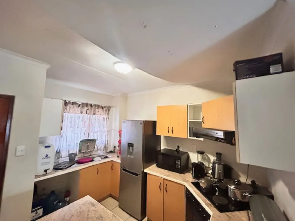 Apartment for sale in Panorama, Empangeni - 1RY1707285 Apartment for sale in Panorama, Empangeni - 1RY1707285