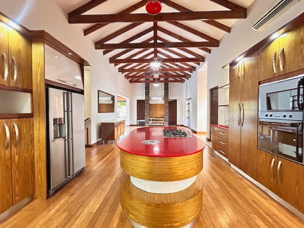 House for sale in Meer en See - 1RY1685936 House for sale in Meer en See - 1RY1685936