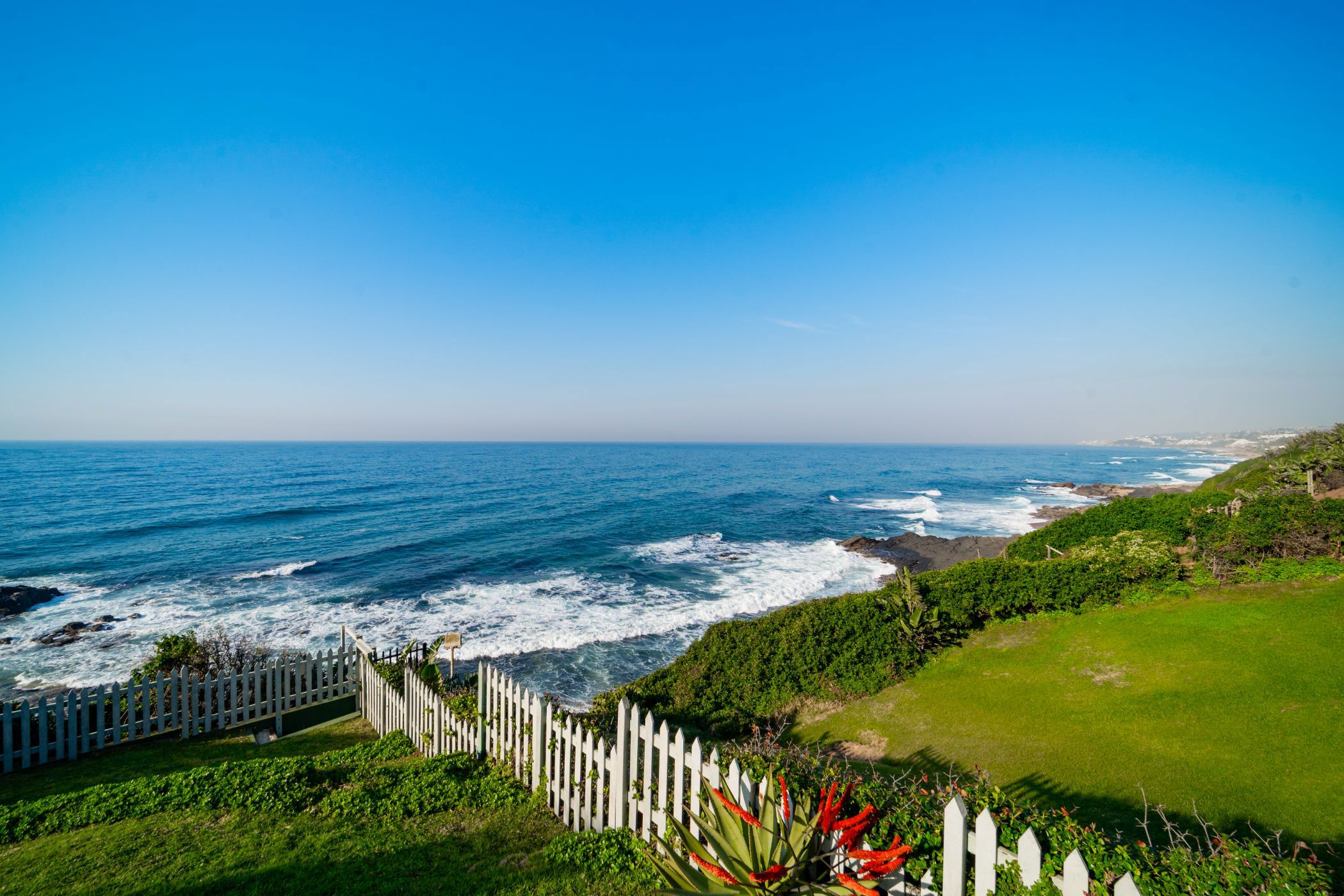 Double-storey house for sale in Sheffield Beach - 1BD1707062