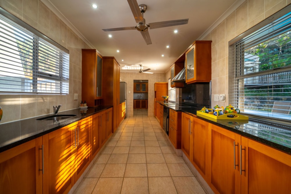 Double-storey house for sale in Sheffield Beach - 1BD1707062 Double-storey house for sale in Sheffield Beach - 1BD1707062