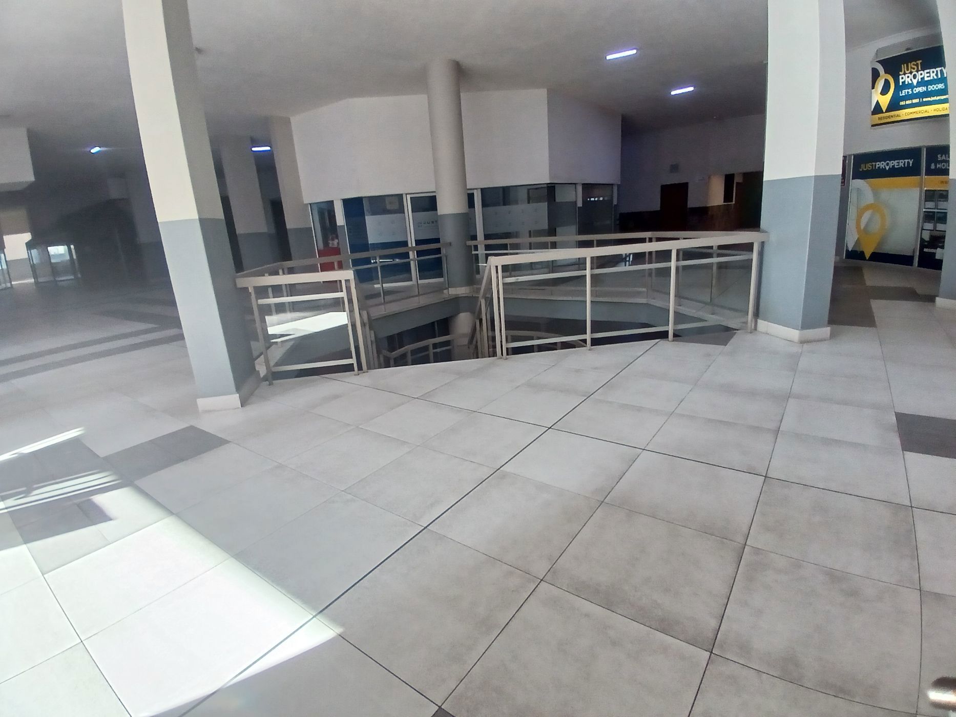 Commercial Building for sale in Margate - 1PSH1708607