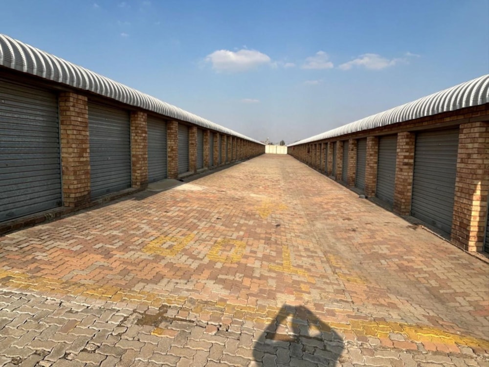 Commercial Building for sale in Benoni AH - EN1709473 Commercial Building for sale in Benoni AH - EN1709473