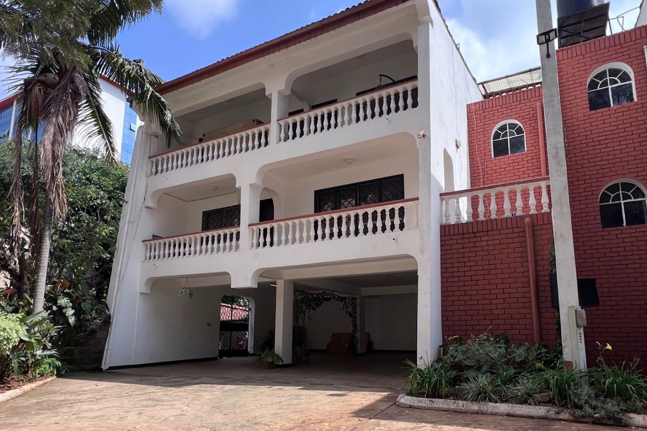 Townhouse for sale in Rhapta Road, Kenya - 3KE1704026