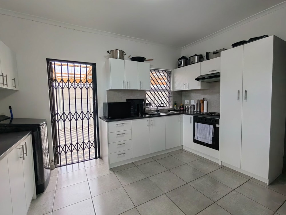 House sold in Dennemere, Blue Downs - 1KV1707820 House sold in Dennemere, Blue Downs - 1KV1707820