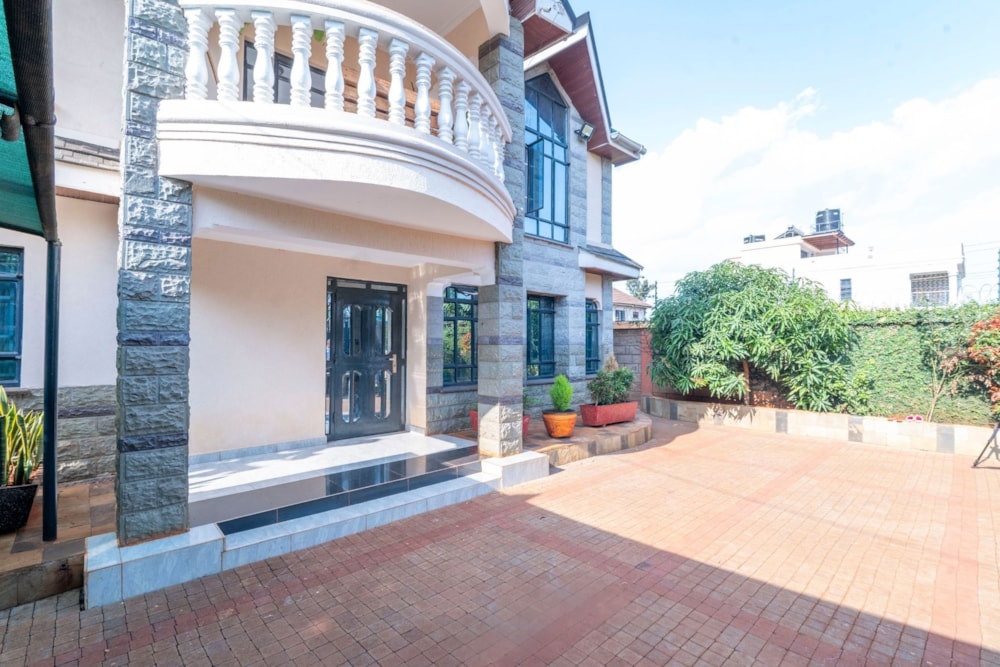Townhouse for sale in Ruiru , Kenya - 3KE1702332