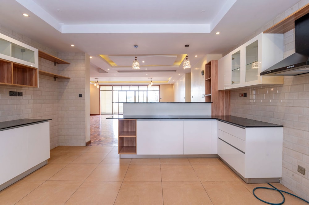 Apartment for sale in Kileleshwa, Kenya - 3KE1703669 Apartment for sale in Kileleshwa, Kenya - 3KE1703669