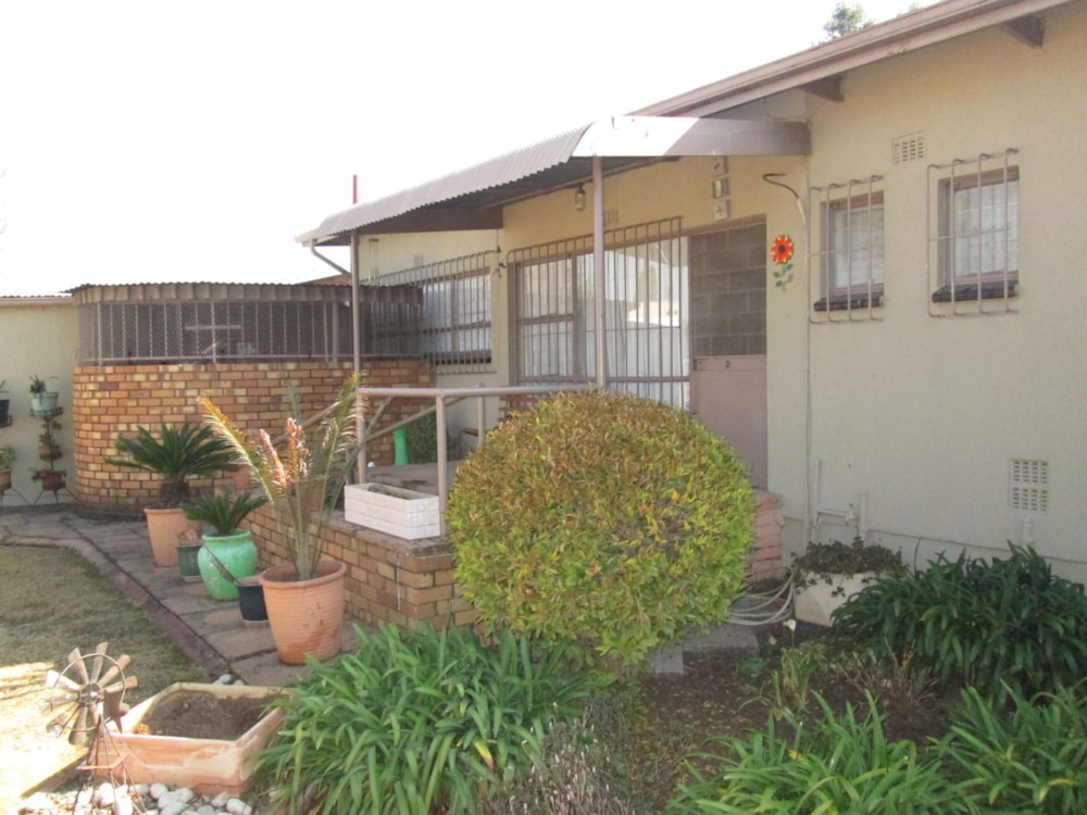 House for sale in Brenthurst - 1BJ1702173 House for sale in Brenthurst - 1BJ1702173