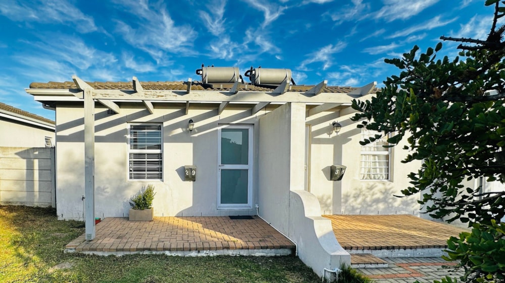 House for sale in Silversands, Kuils River - 1KV1707249