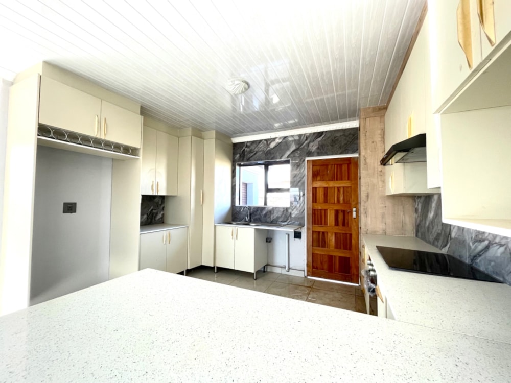 House for sale in Bendor - 1PS1706597