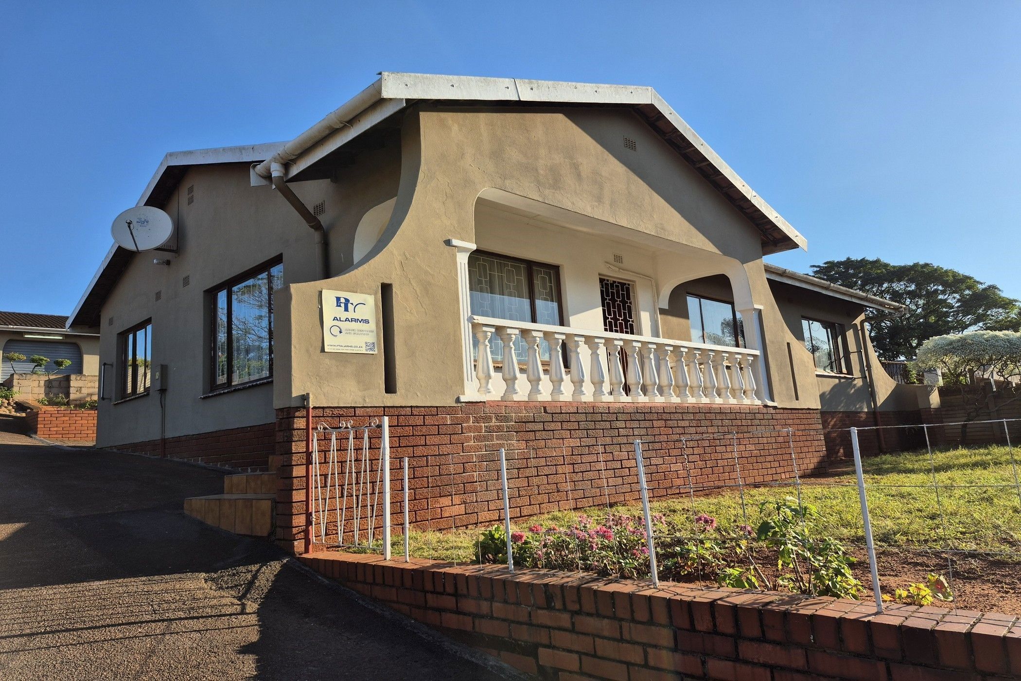 House for sale in Isipingo Rail - 1WB1706384