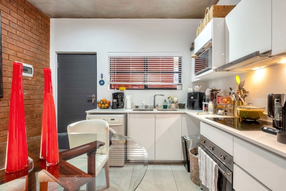 Apartment for sale in Melrose North - HP1706281