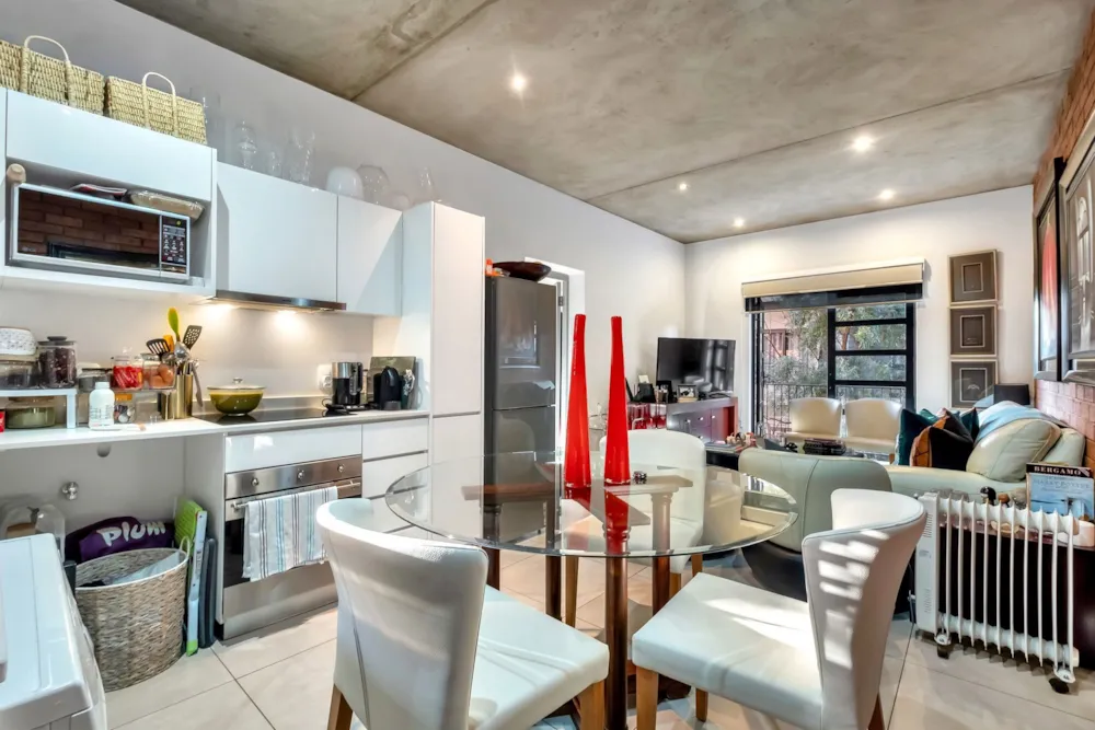 Apartment sold in Melrose North - HP1706281
