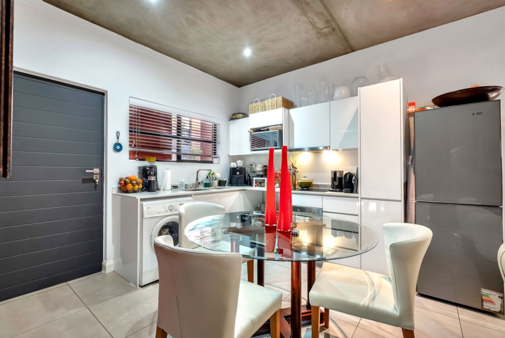 Apartment for sale in Melrose North - HP1706281